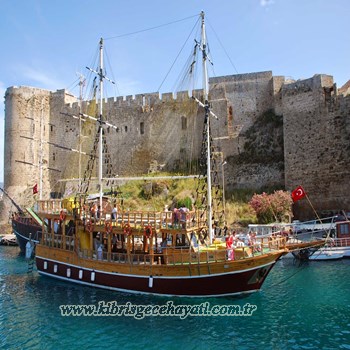 Kıbrıs Tekne Turları